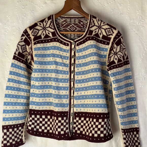 VINTAGE Handknit Wool Cardigan Nordic Pattern S/M - Picture 3 of 5